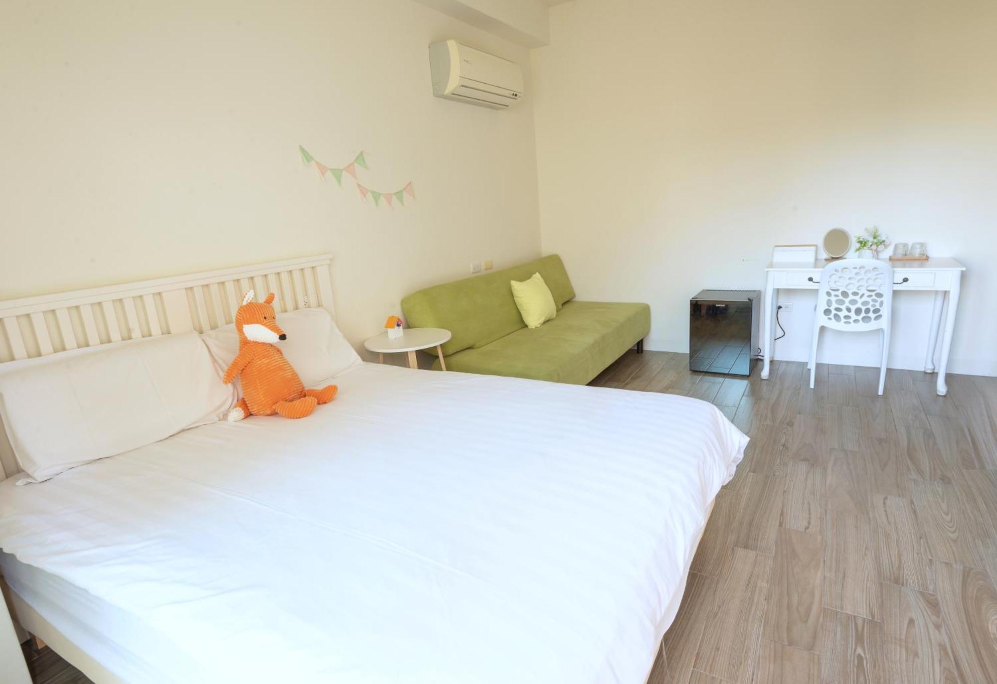 Ferienwohnung Rainbow Field House Jiji Exterior foto